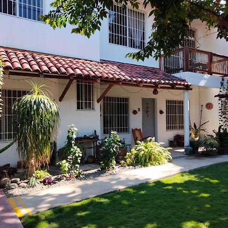 Bungalows Teka 锡瓦塔塔内霍 外观 照片